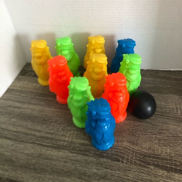 Vtg 1976 Fred Flintstone Bowling Set -Rare - Picture 2 of 13